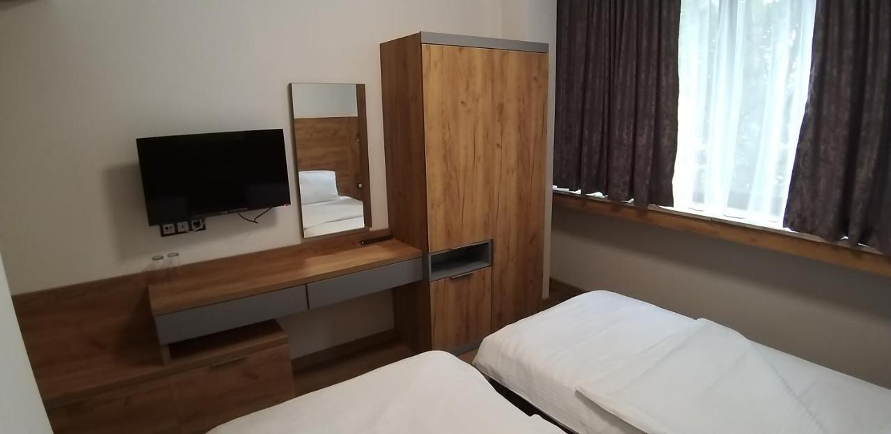 Хотел Визия Haskovo Extérieur photo